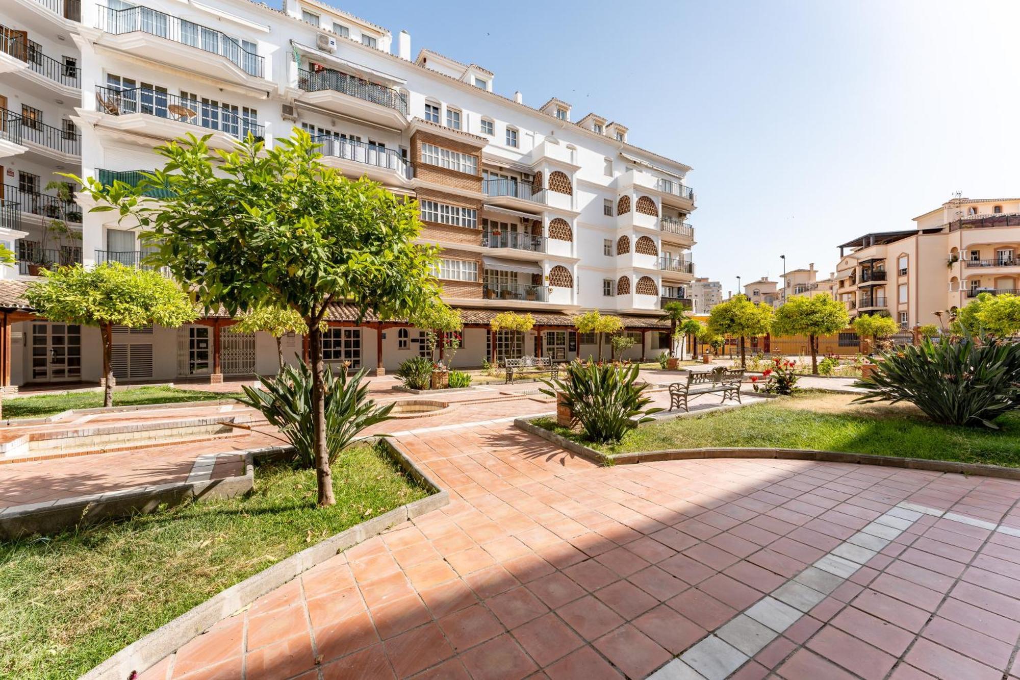 Tres Coronas Apartament Fuengirola